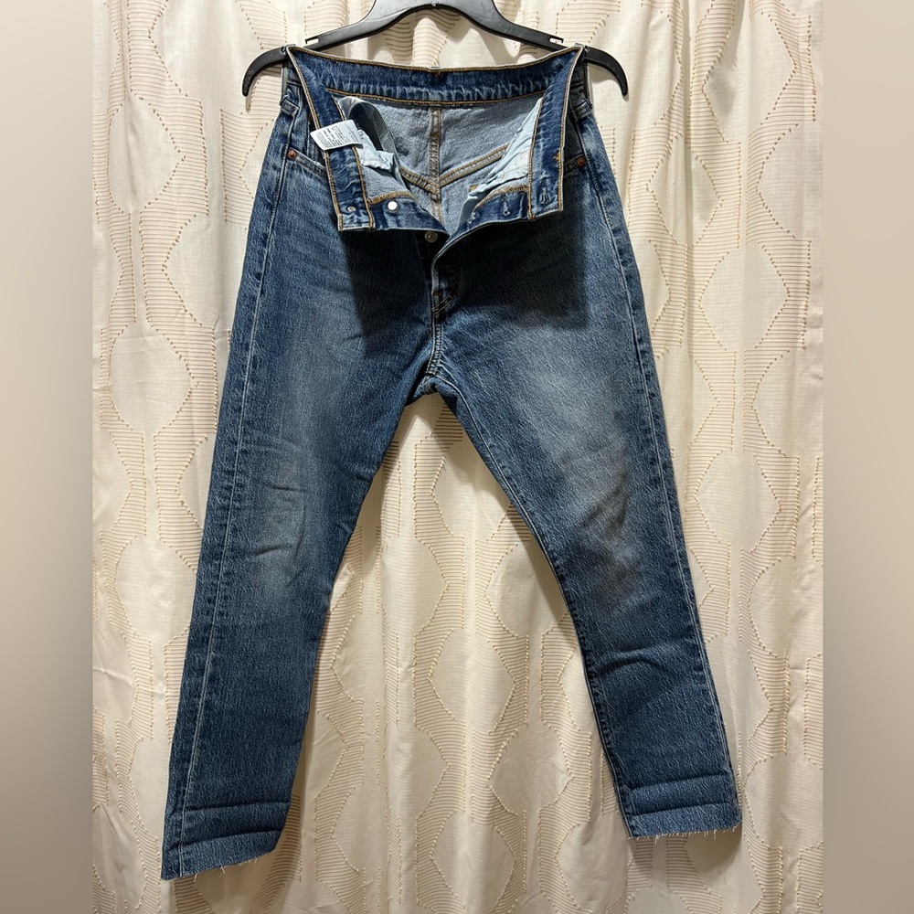 Levi's